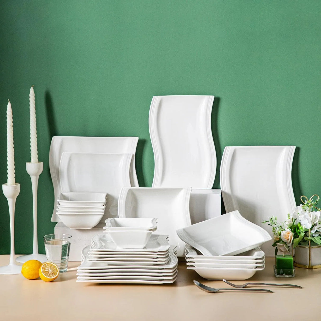 Flora 26 Piece Dinnerware Set for 6