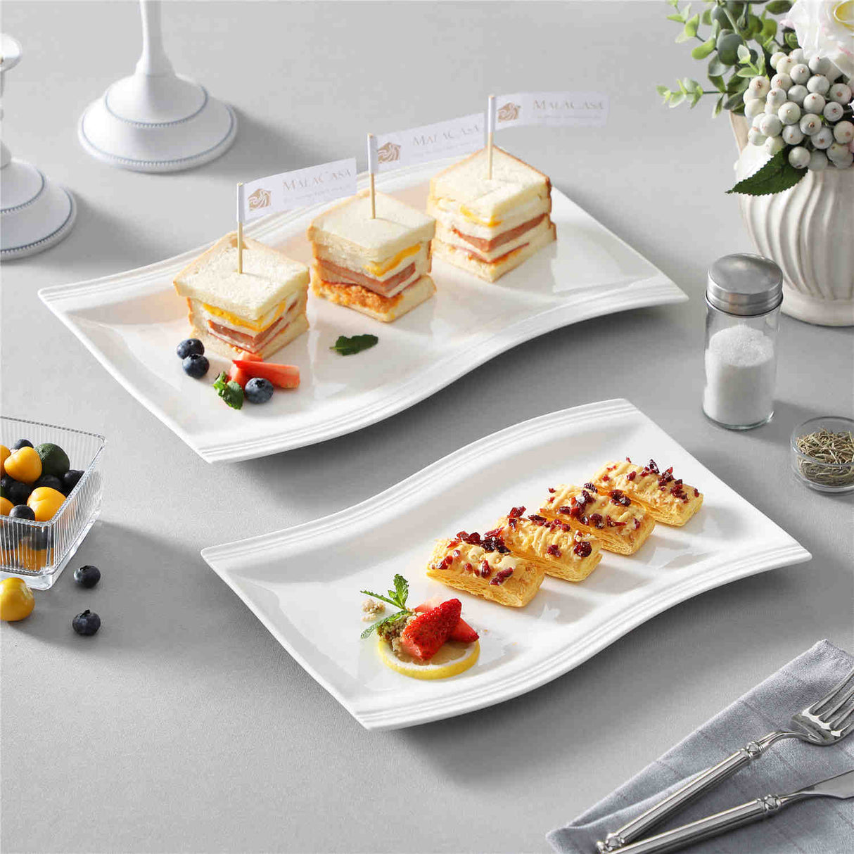 Flora Platters Set of 2