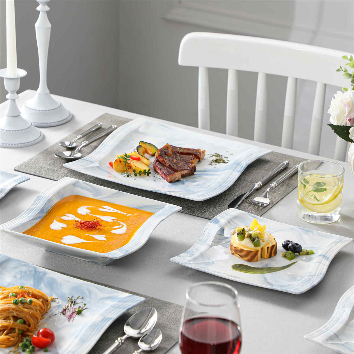 Flora 30-Piece Dinnerware Set by MALACASA