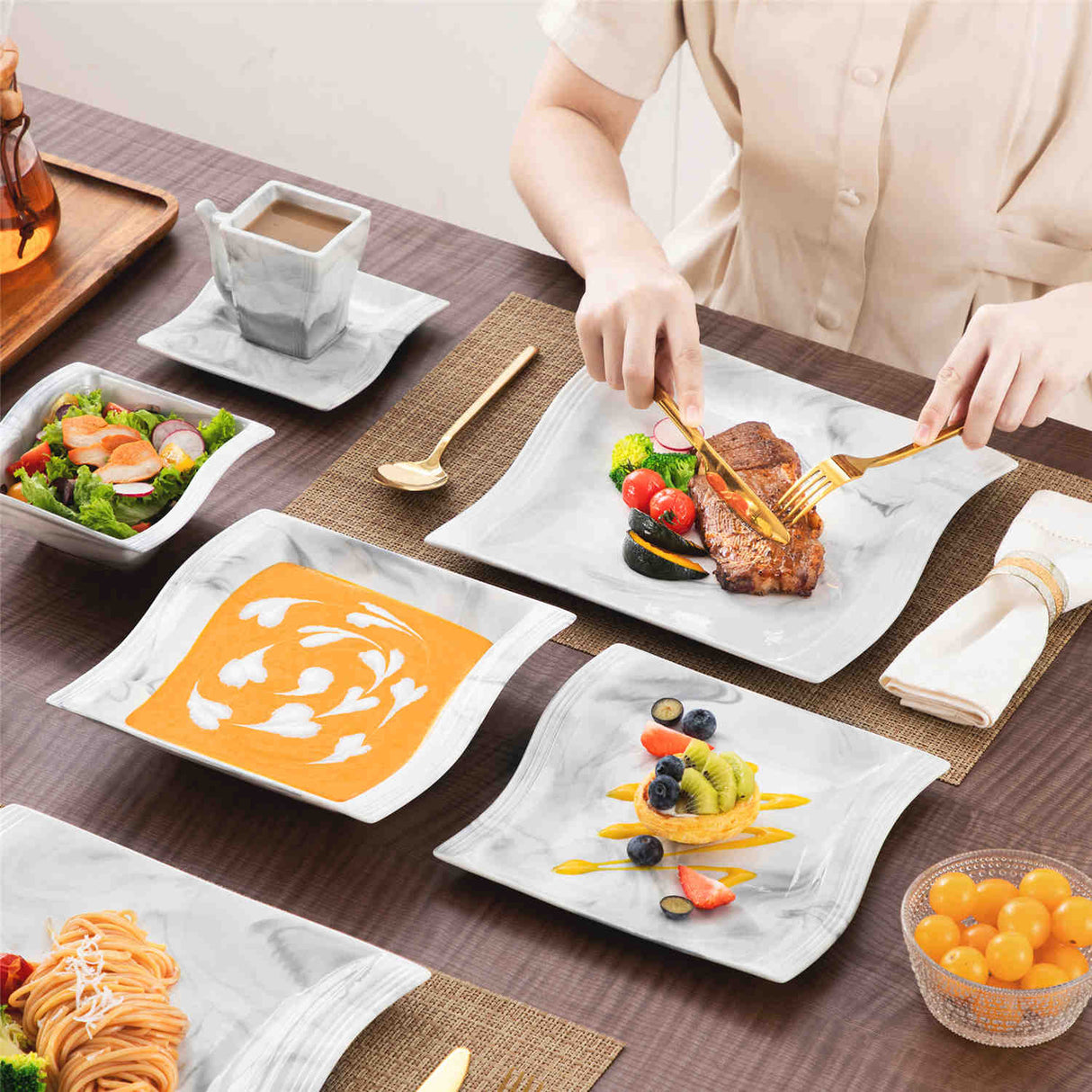 Flora Marble Grey 36 Piece Dinnerware Set