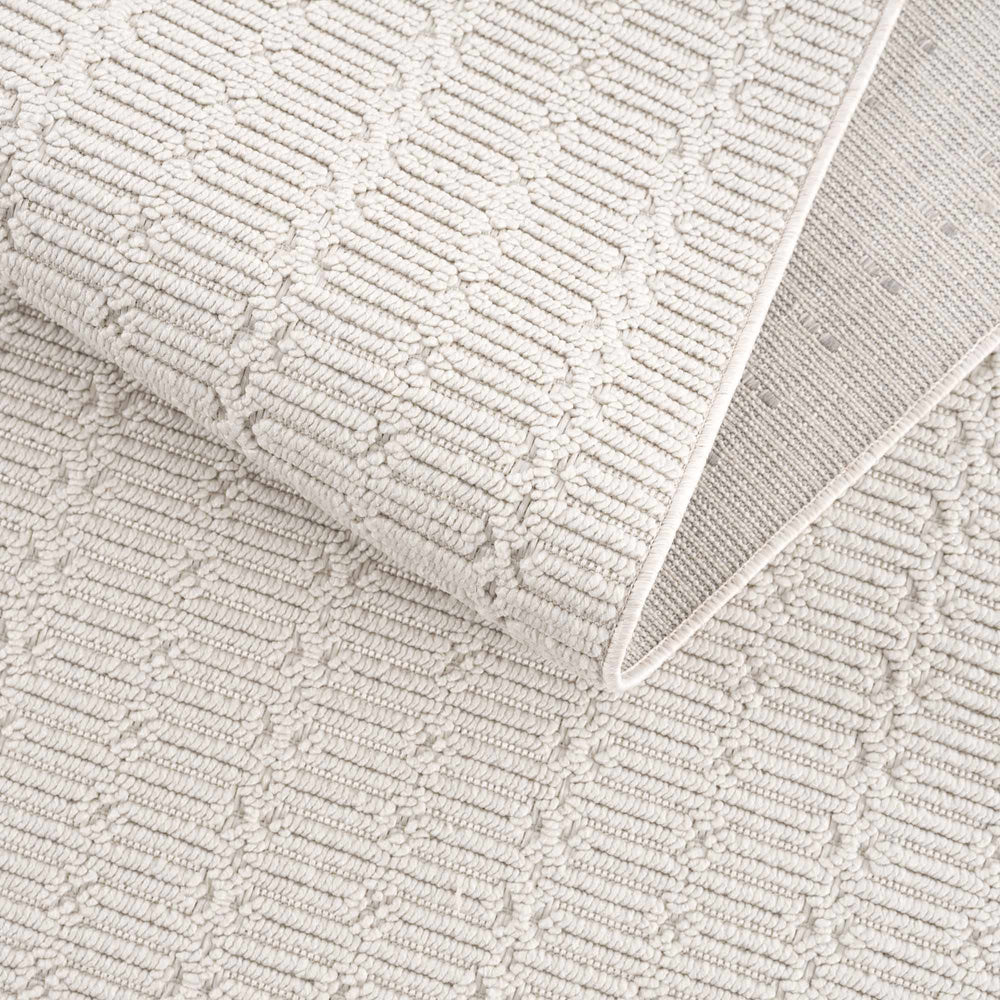 Azize Area Rug