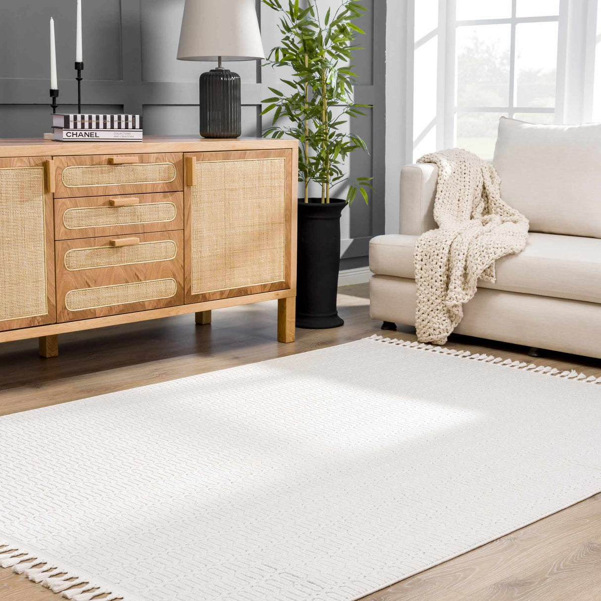 Azize Area Rug