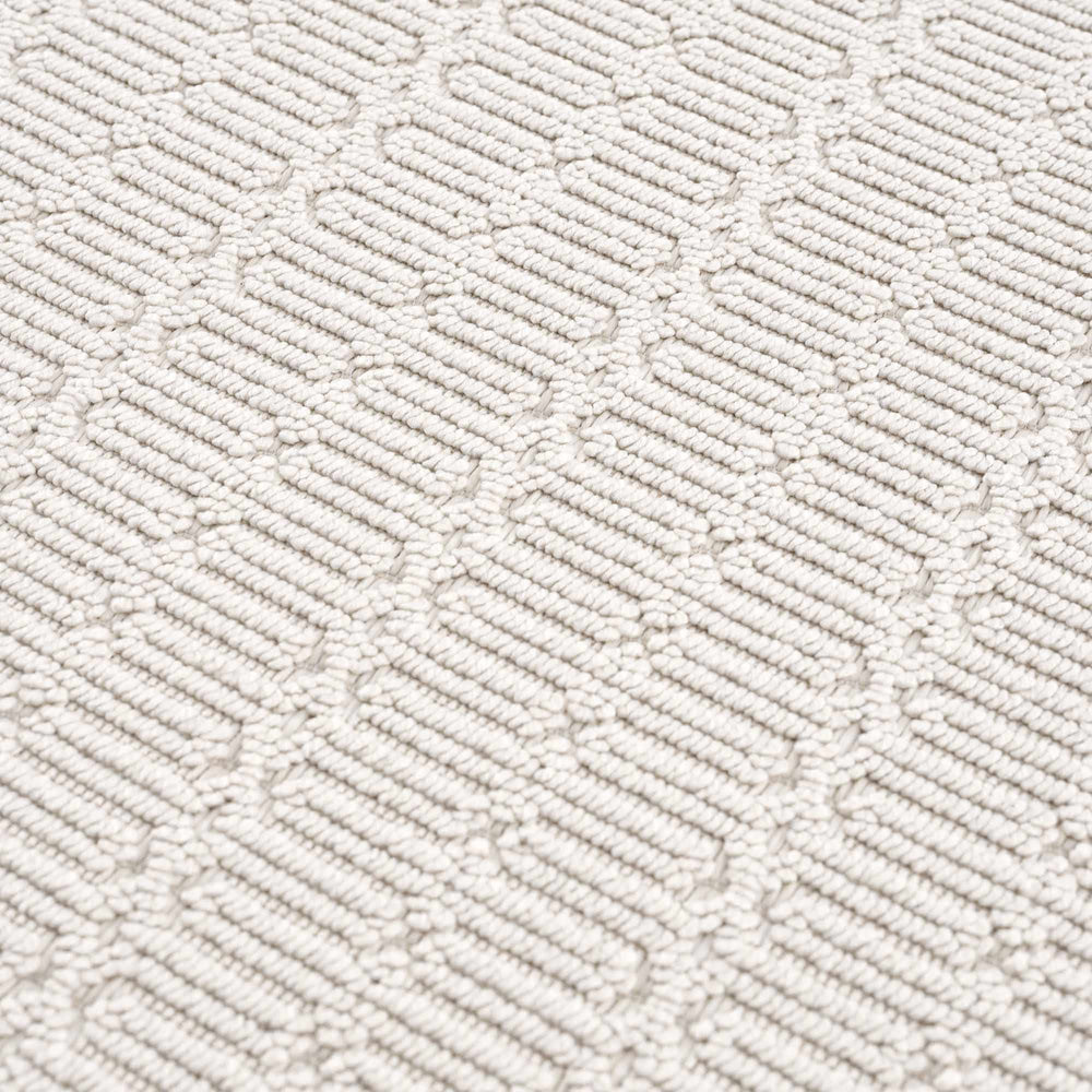 Azize Area Rug