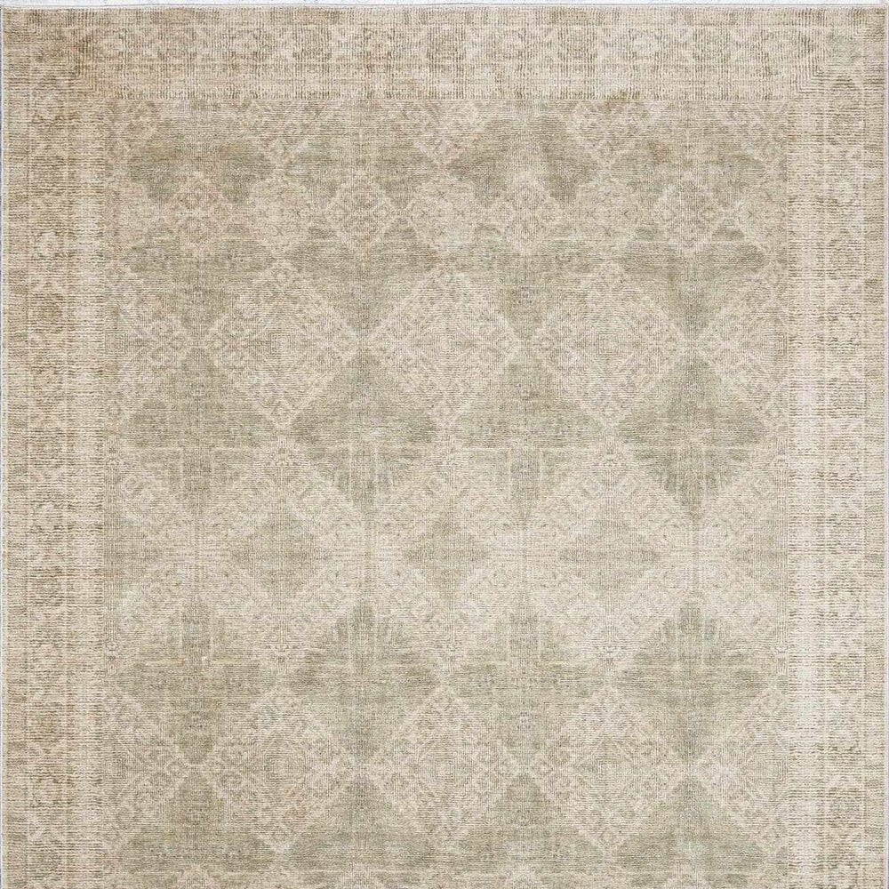 Fetscher IV Vintage Damask Area Rug