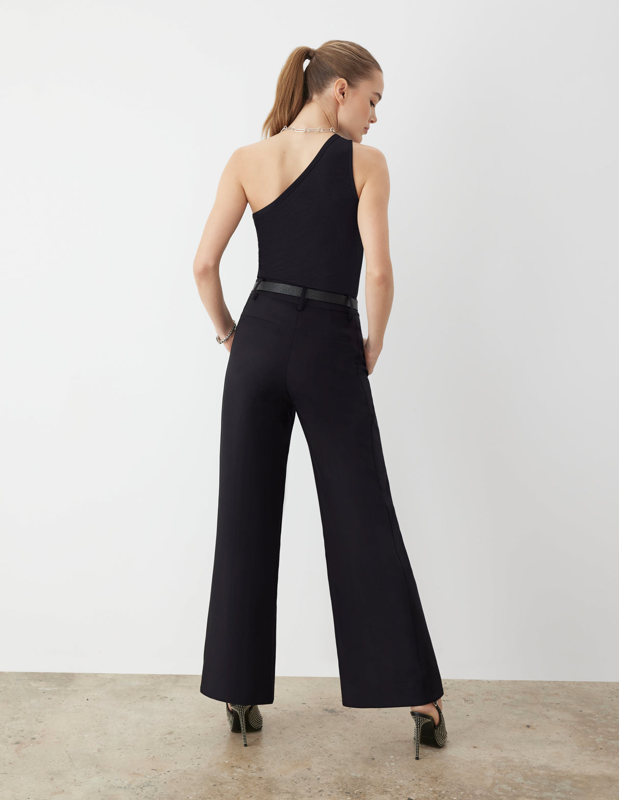 One Shoulder Rib Knit Top