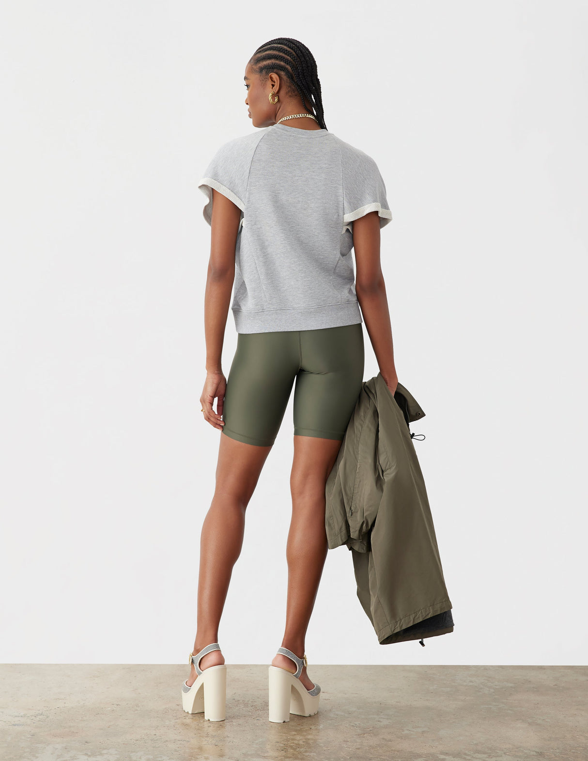 Spectator Top