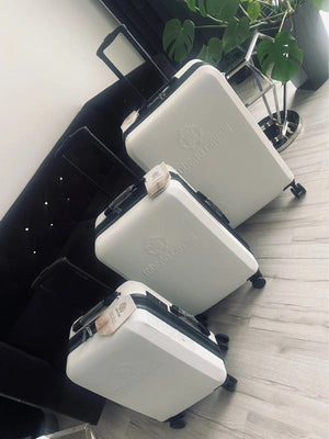 Roberto Cavalli Luxury 3 Piece Expandable Hard Shell Luggage Set