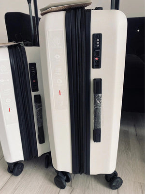 Roberto Cavalli Luxury 3 Piece Expandable Hard Shell Luggage Set