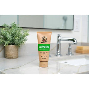 DR. SQUATCH Men's Natural Face Wash Cool Fresh Aloe 4oz - New
