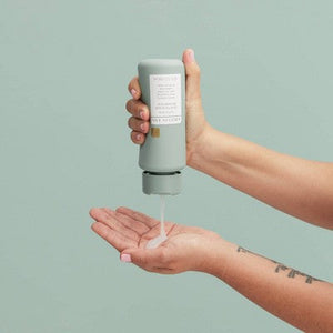 Kristin Ess Softening + Moisturizing Shampoo Sulfate Free Vegan and Color Safe