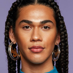 NYX Professional Makeup Wonder Stick 2-in-1 Highlight & Contour 04 Medium 0.28oz - Imperfect Box