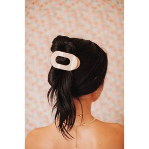 Teleties Medium Flat Round Hair Clip Almond Beige