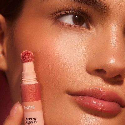 e.l.f. Halo Glow Blush Beauty Wand Candlelit 0.33 fl oz - New