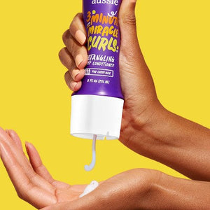 Aussie 3 Minutes Miracle Curls Detangling Deep Conditioner 8 fl oz