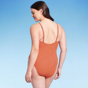 Women's Jacquard Rectangle Wire One Piece Swimsuit - Shade & Shore