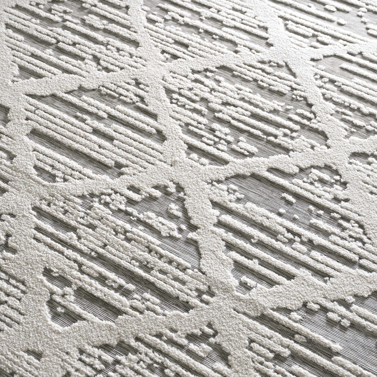 Gambang 3D Trellis Area Rug - Clearance