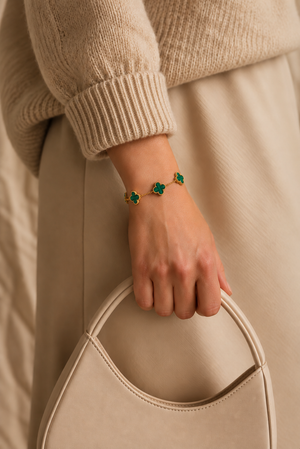 Title: 18k Gold Plated Bloom Line Bracelet