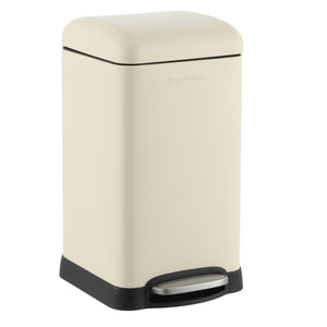Betty Retro Mini Step-Open Trash Can