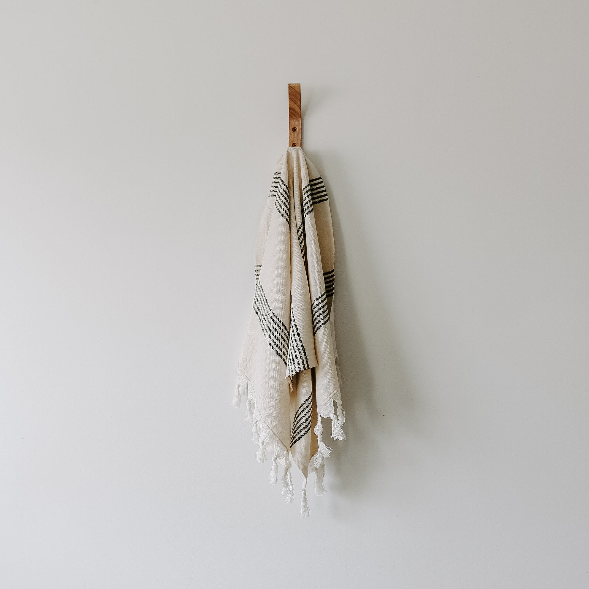 Sweet Water Decor Hand Towel - Thumbnail 3