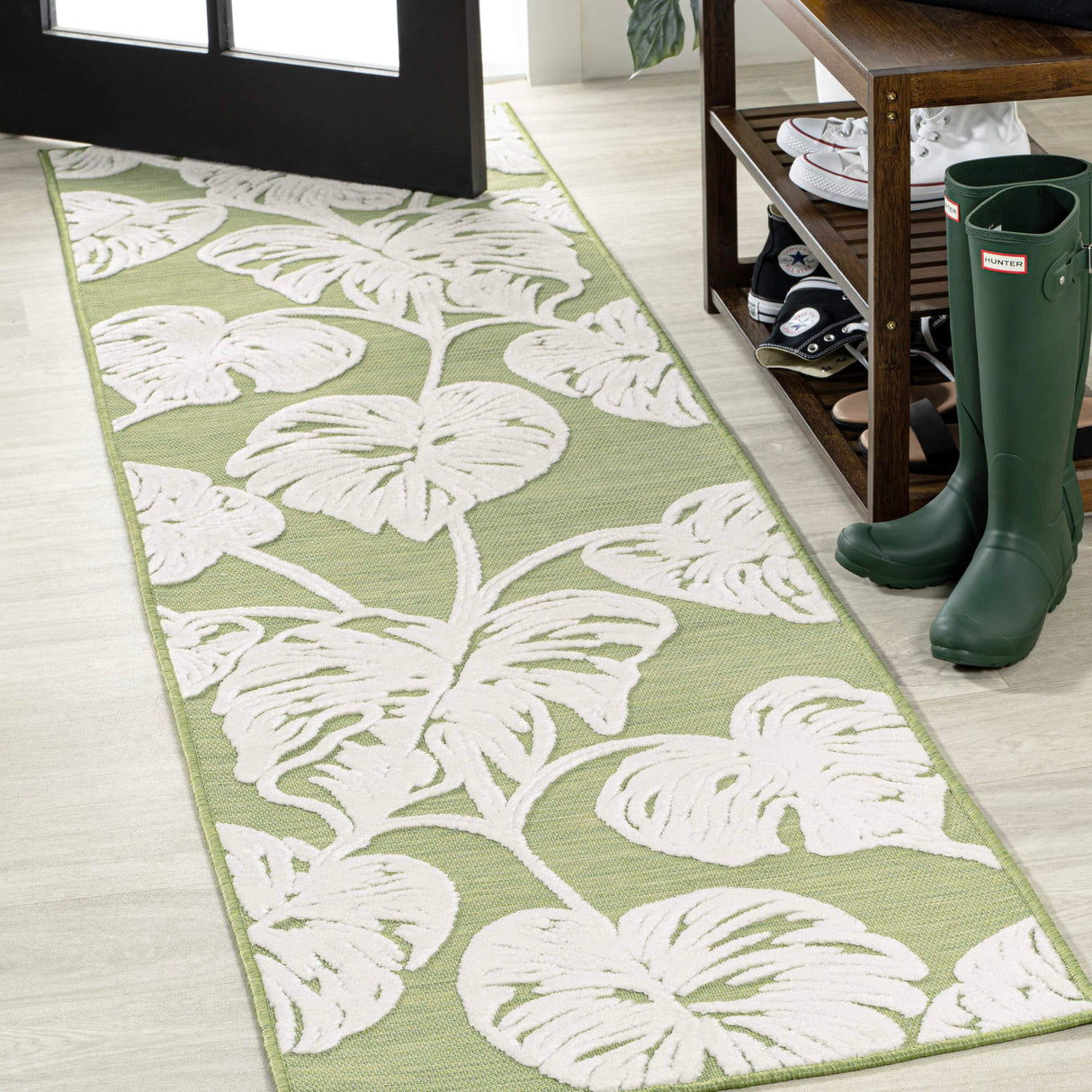 Tobago High-Low Two-Tone Monstera Leaf Indoor/Outdoor Runner Rug