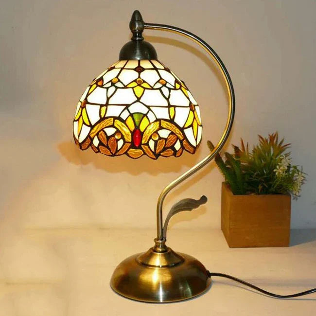 Tiffany Style LED Table Lamp Bedside Bedroom Decorative European E27 Lighting