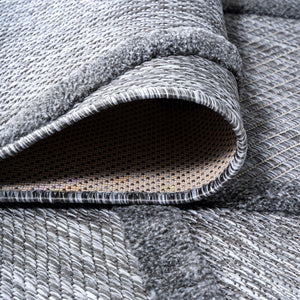 Salines Diamond Trellis Square Indoor/Outdoor Area Rug