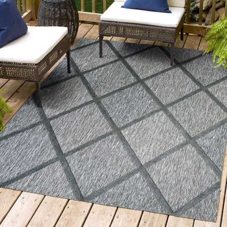Salines-Diamond-Trellis-Indoor/Outdoor-Area-Rug-Area-Rugs