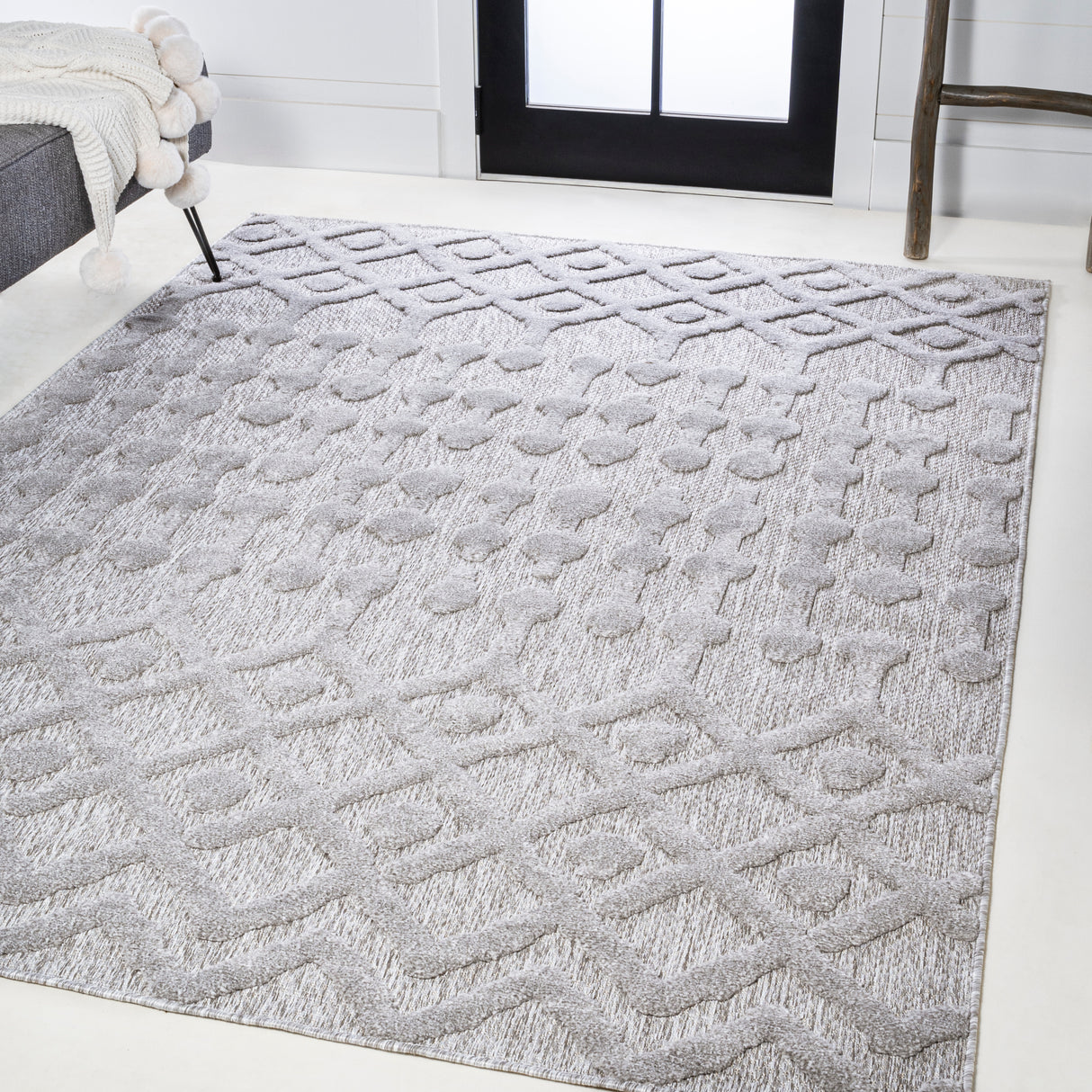 Peralta Moroccan Diamond Indoor/Outdoor Area Rug