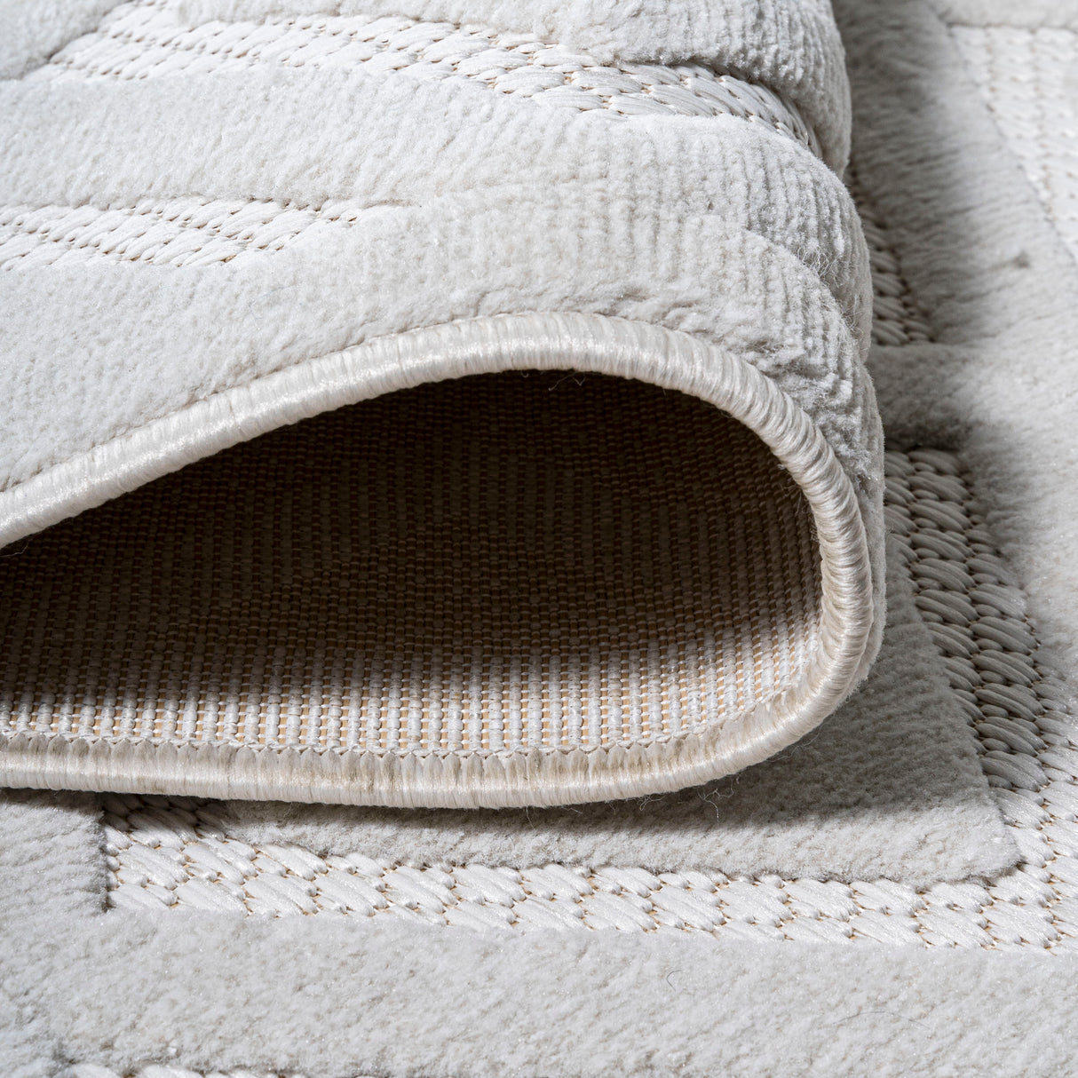 Portmany Neutral Diamond Trellis Indoor/Outdoor Runner Rug