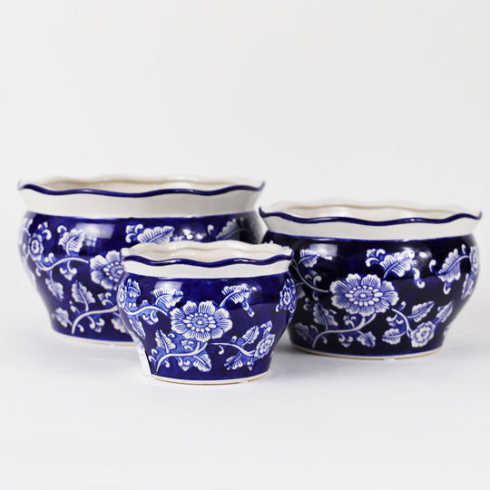 Blue and white spring garden planter set
