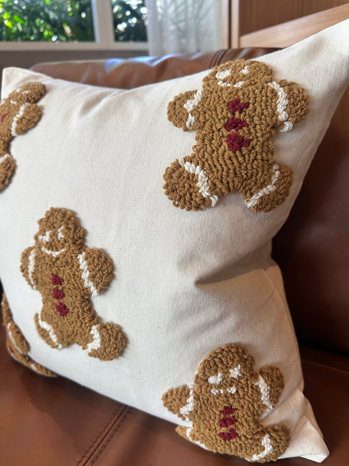 Mini Gingerbread Christmas Pillow Cover