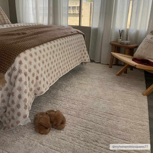 Ibarra Textured Ivory High/Low Pile Rug with Tassels