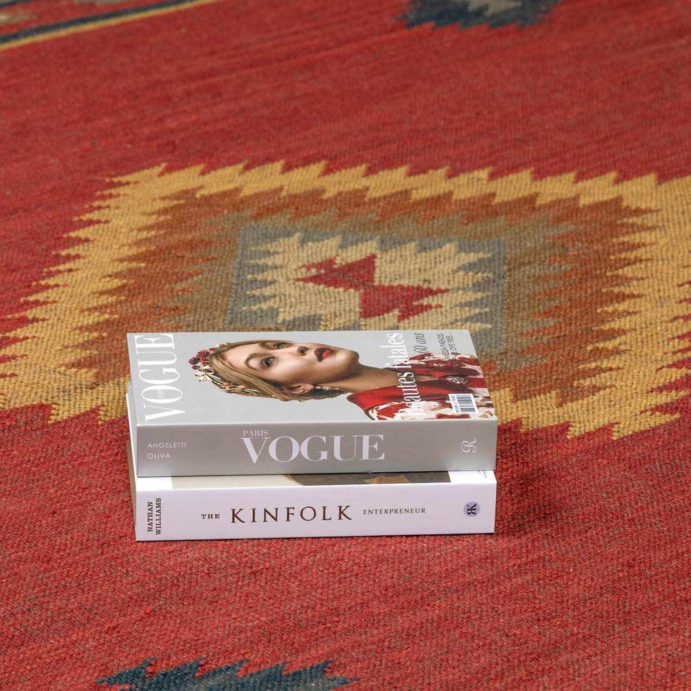 Hedon Wool Area Rug