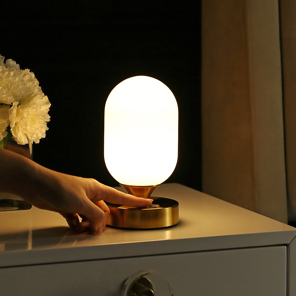 Eli Modern Minimalist Iron Rechargeable Integrated Portable LED Table Lamp