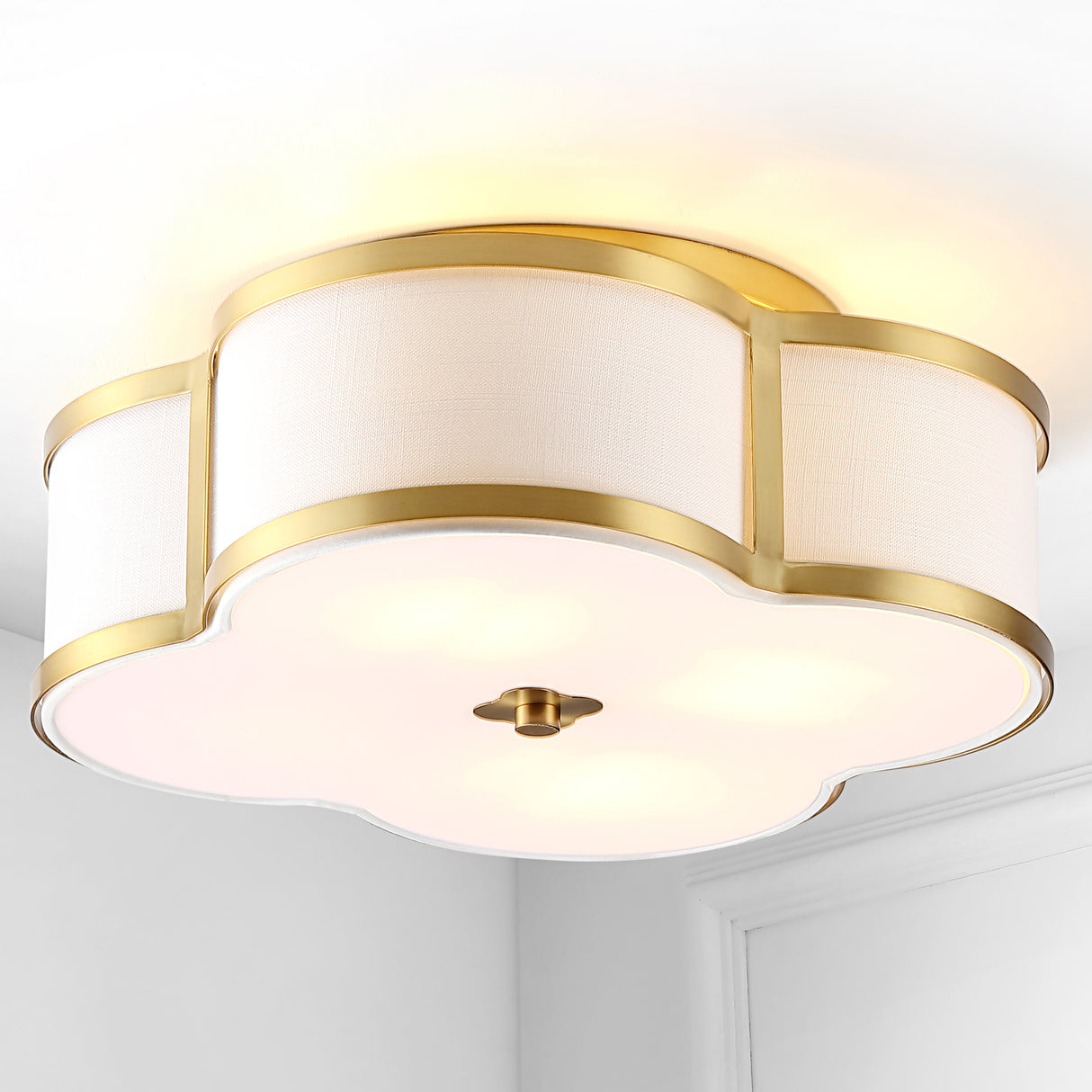 Quatrefoil Scalloped Shade Metal Classic Glam LED Flush Mount