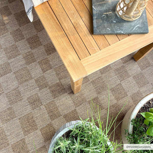 Kuval Checkered Brown Rug