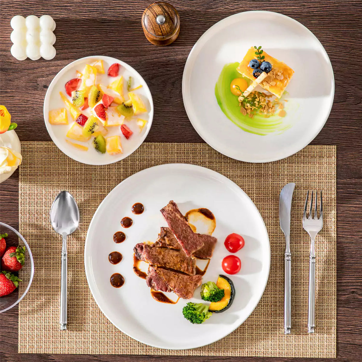 Leah 12 Piece Dinnerware Set for 4