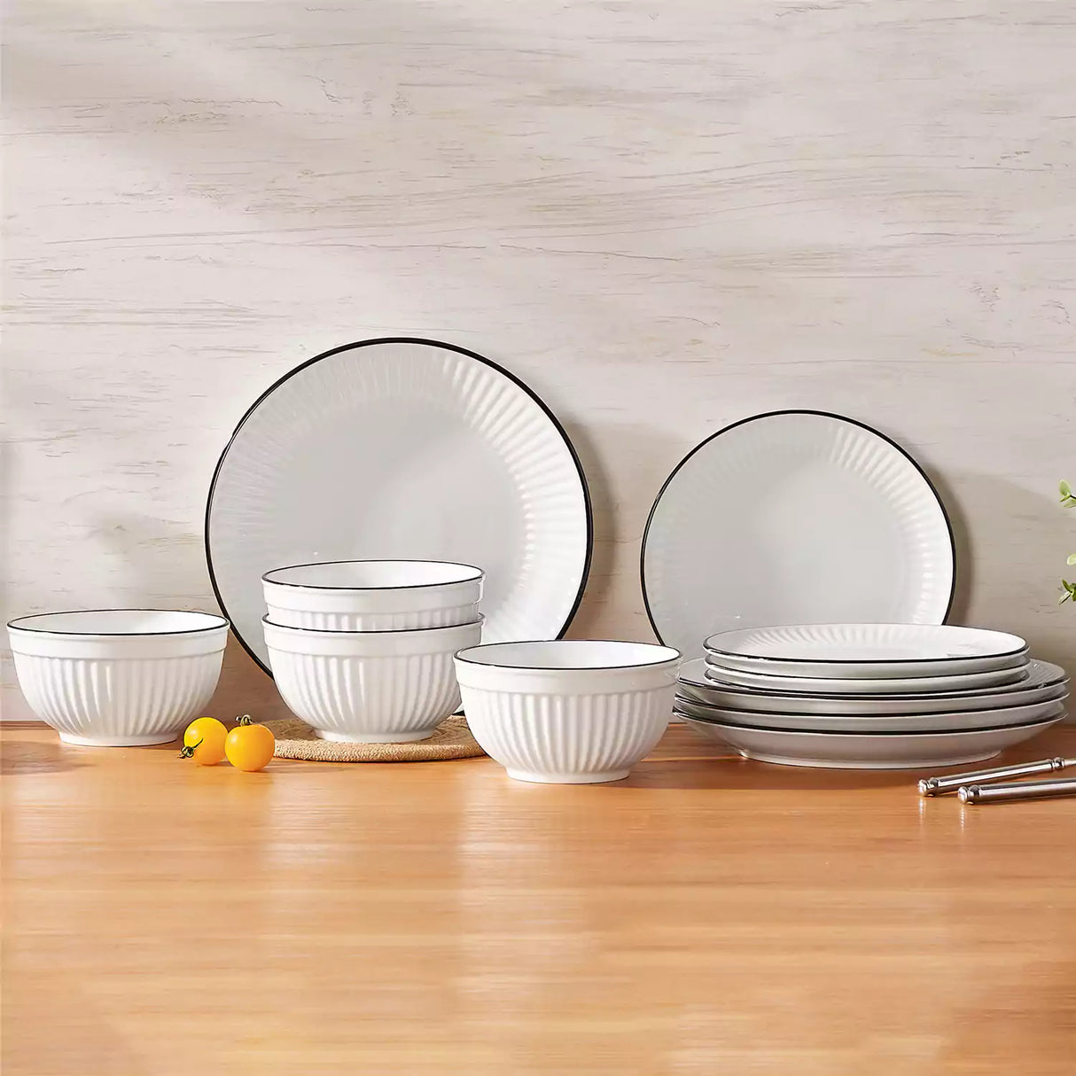 Leila 12 Piece Dinnerware Set
