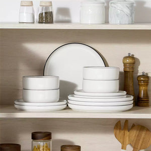 Luna 24 Piece Dinnerware Set for 8