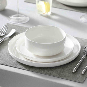 Luna 18 Piece Dinnerware Set