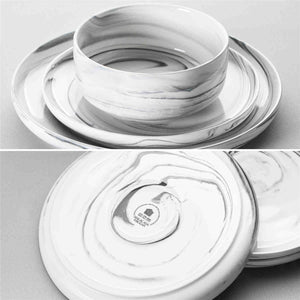 Luna 18 Piece Dinnerware Set