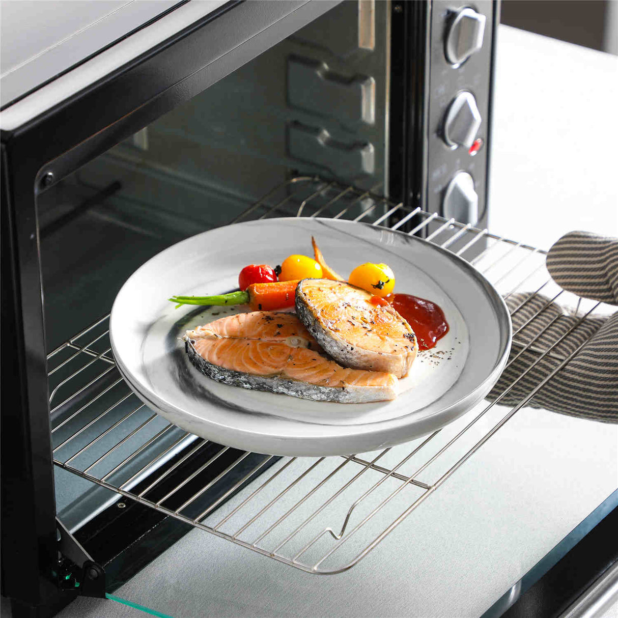 Luna Marble Grey 18 Piece Dinnerware Set