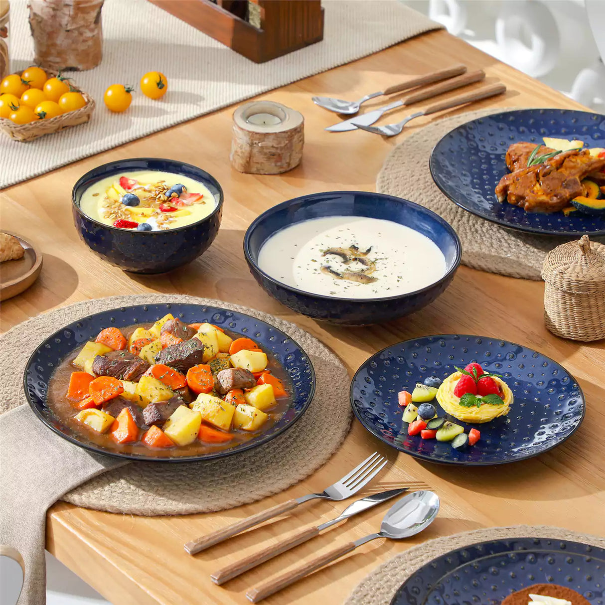 Lydia 16 Piece Starry Blue Dinnerware Set