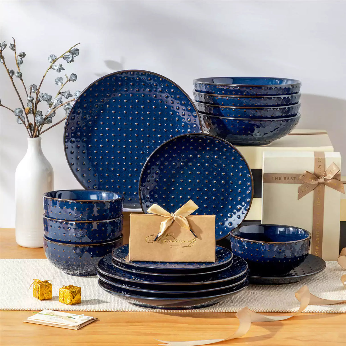 Lydia 16 Piece Starry Blue Dinnerware Set