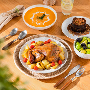 Lydia 16 Piece Antique White Dinnerware Set