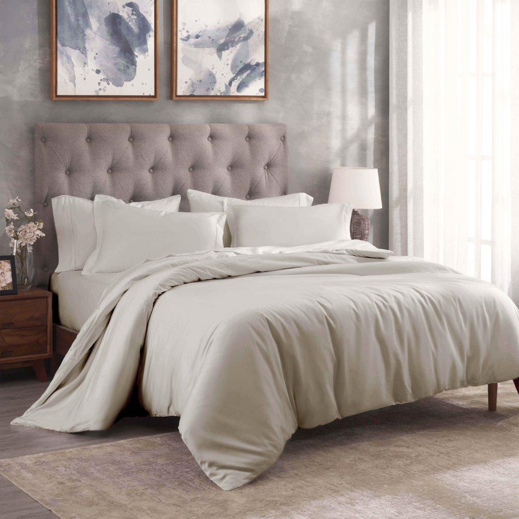 Egyptian Cotton 300 Thread Count Solid Luxury Duvet Cover Set - Egyptian Cotton Duvet Cover Set by Superior Brand