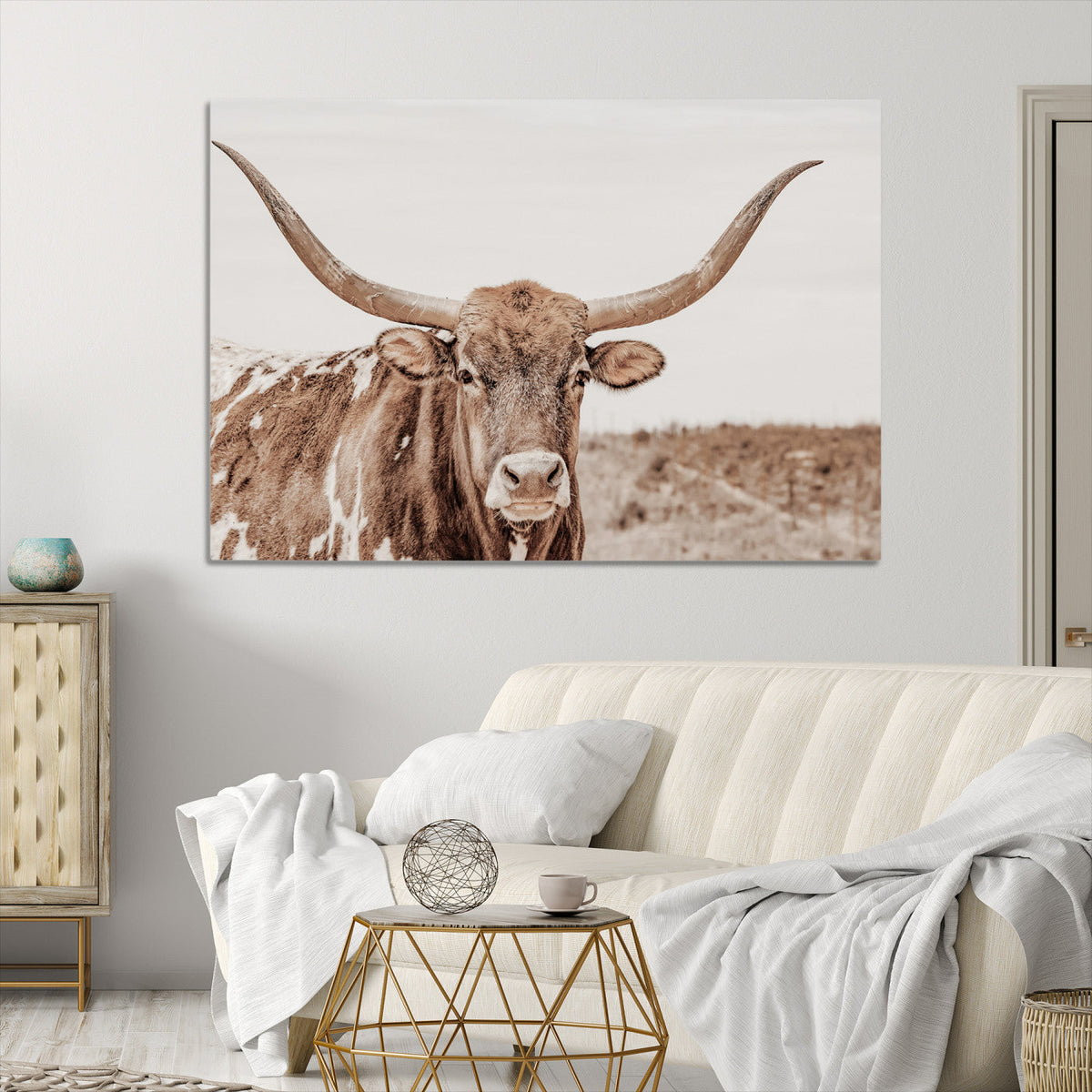 Longhorn Bull Wall Art Canvas Print – Framed Rustic Cow