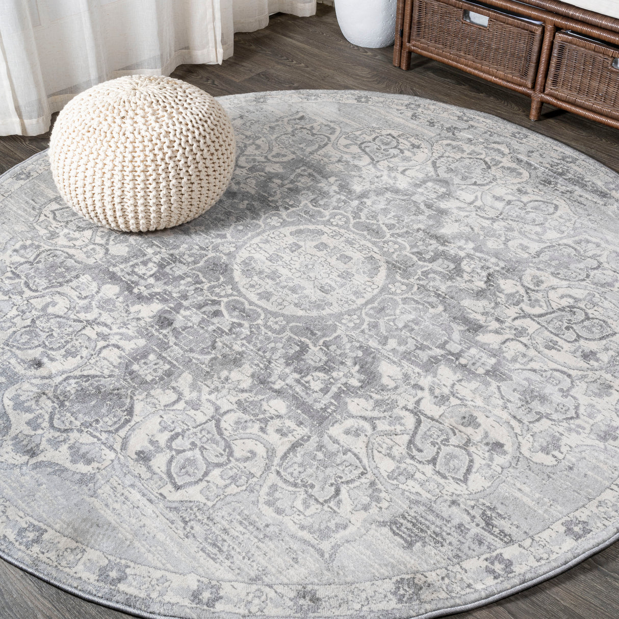 Modern-Persian-Vintage-Moroccan-Medallion-Round-Area-Rug-Area-Rugs