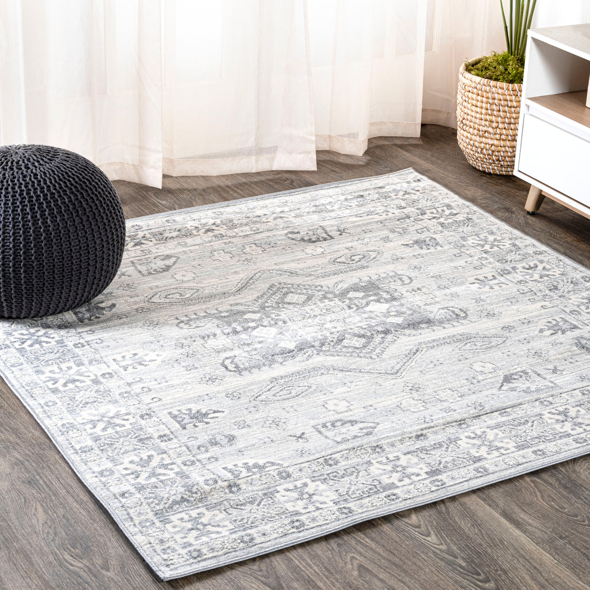 Modern-Persian-Square-Area-Rug-Area-Rugs