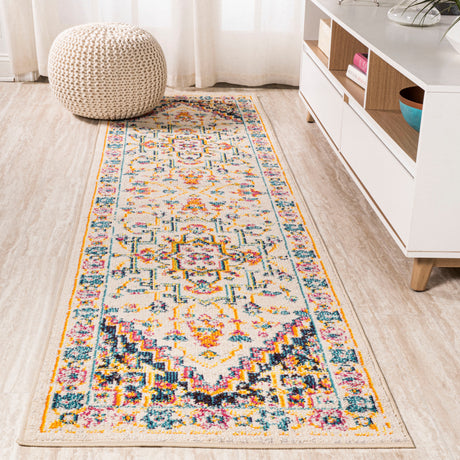 Brooklyn-Geometric-Medallion-Runner-Rug-Runner-Rugs